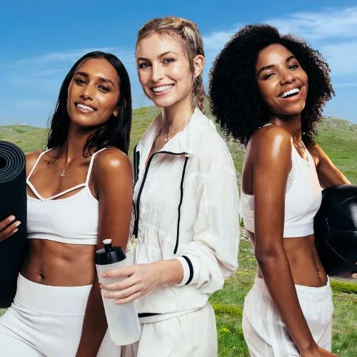Trois femmes sportives